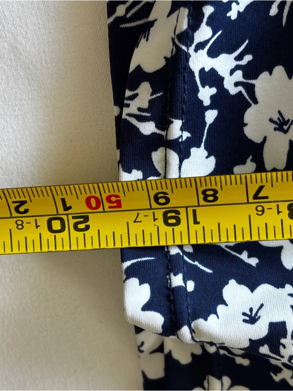 Alisha Levine 14 One Piece Navy & White Floral Skirted Swimsuit Underwire - Picture 7 of 9